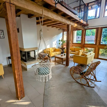 Hébergement de vacances Oxxy Casa - De 14 Personnes *